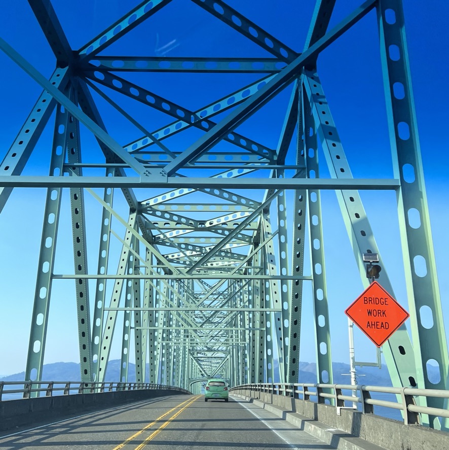 Instagrammable locations on and around the Astoria-Megler Bridge.
