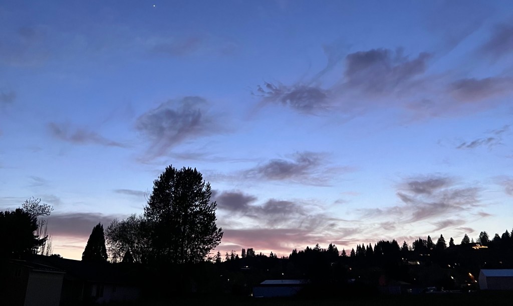 A quiet, relaxing night in Dundee, Oregon Wine Country.