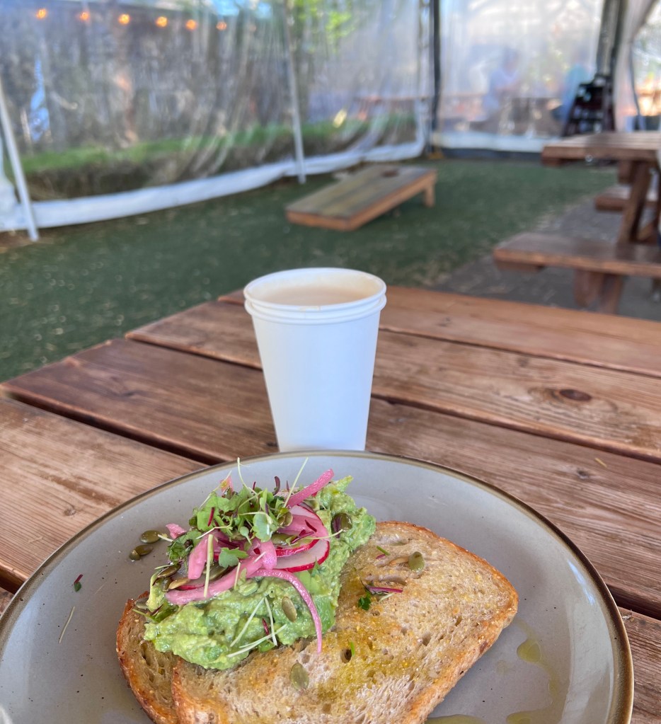 Great food and a nice patio at this casual restaurant in Oregon Wine Country.