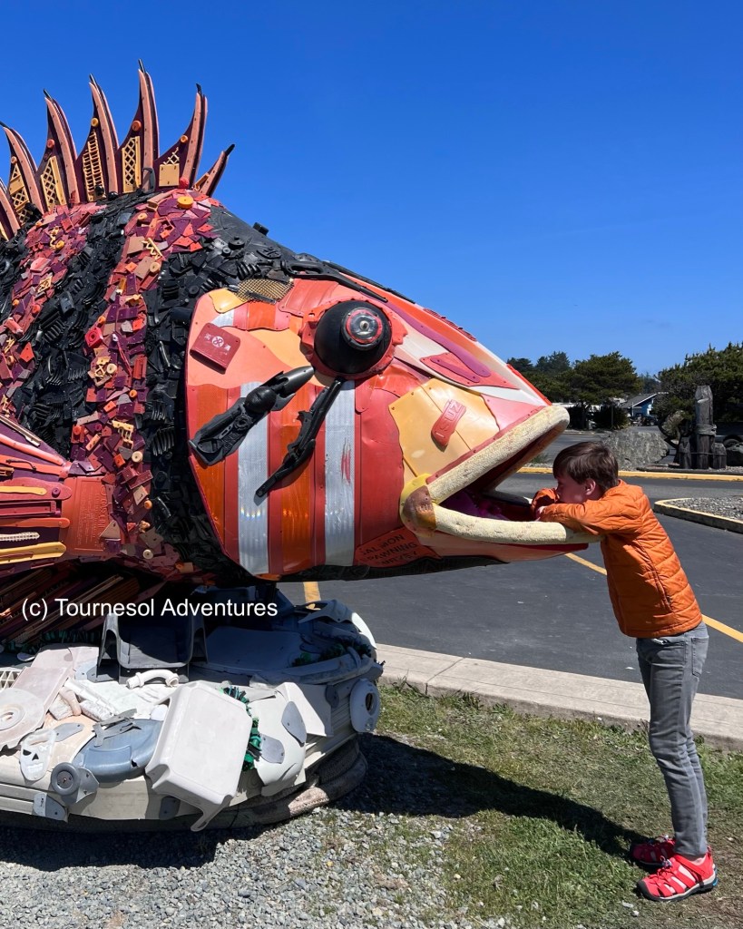 Washed Ashore Gallery
Bandon, Oregon
@tournesoladventures